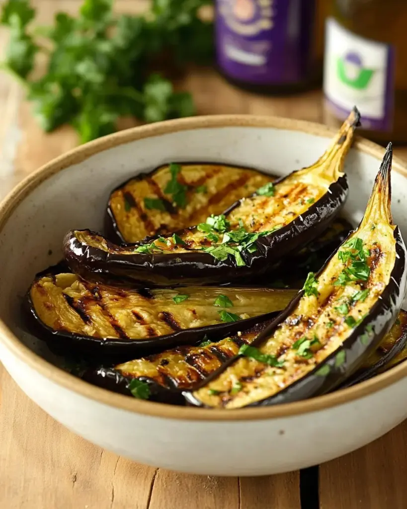 Aubergines Grillees a lAil Ciboulette et Persil 1